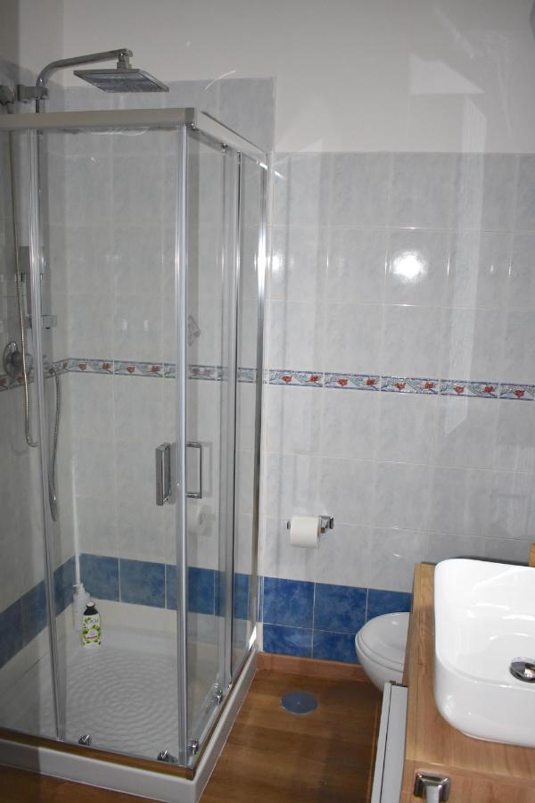 Casa Vacanze Oikia - Room Girasole Napoli Eksteriør billede