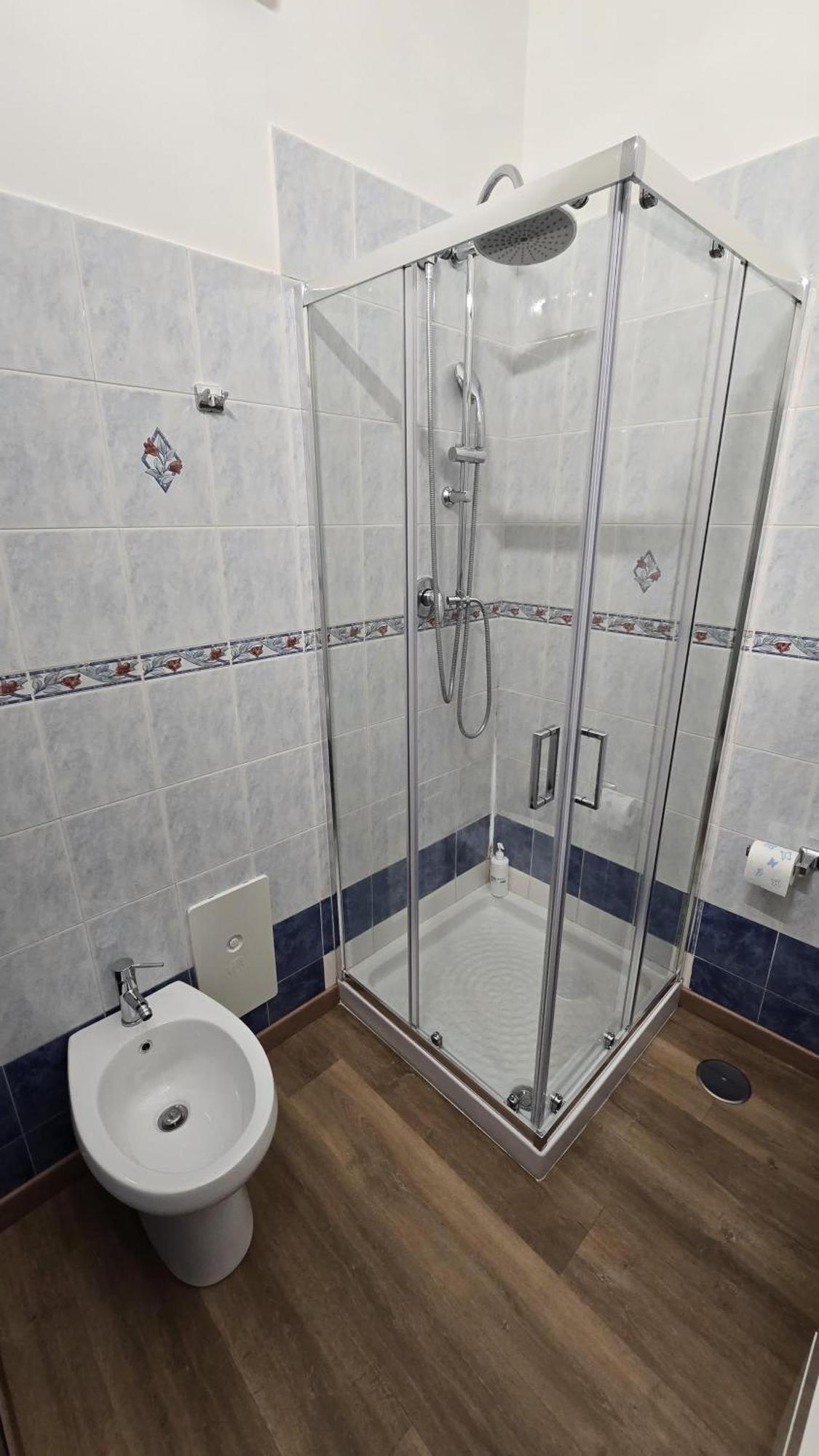 Casa Vacanze Oikia - Room Girasole Napoli Eksteriør billede